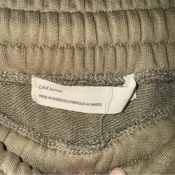 OAK + FORT Olive Cargo Mini Skirt - Picture 5 of 9